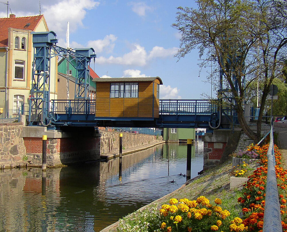 Plaus berühmte Hubbrücke